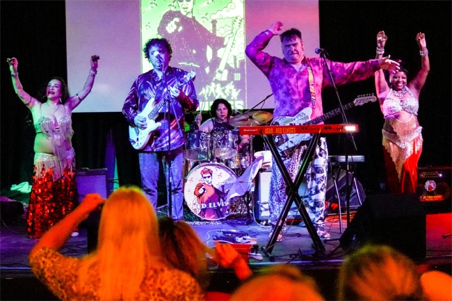 Red Elvises with Zaphara' dancers at the Vessel Taproom, August 22, 2022